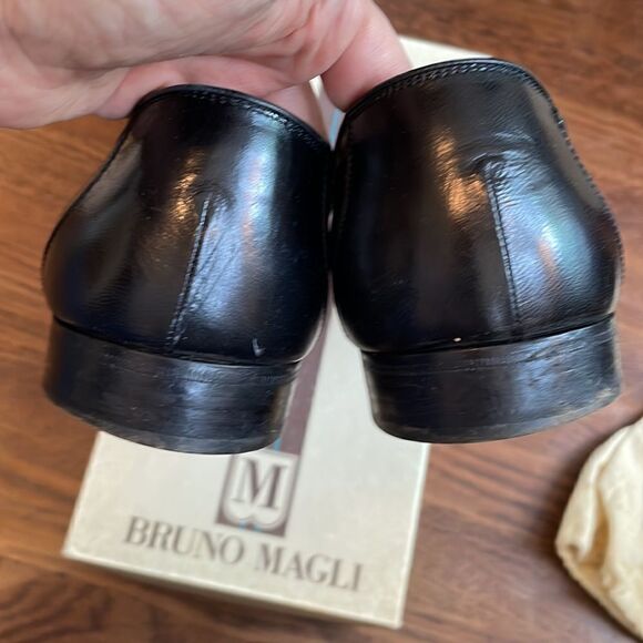 Vintage Bruno Magli Manzo‎ black slip on loafers main image 5